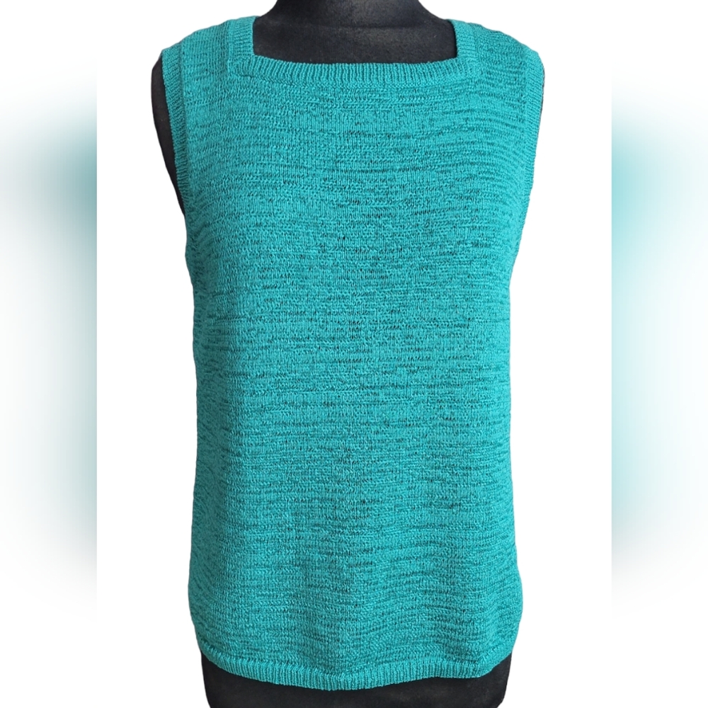 JM Collection sleeveless sweater